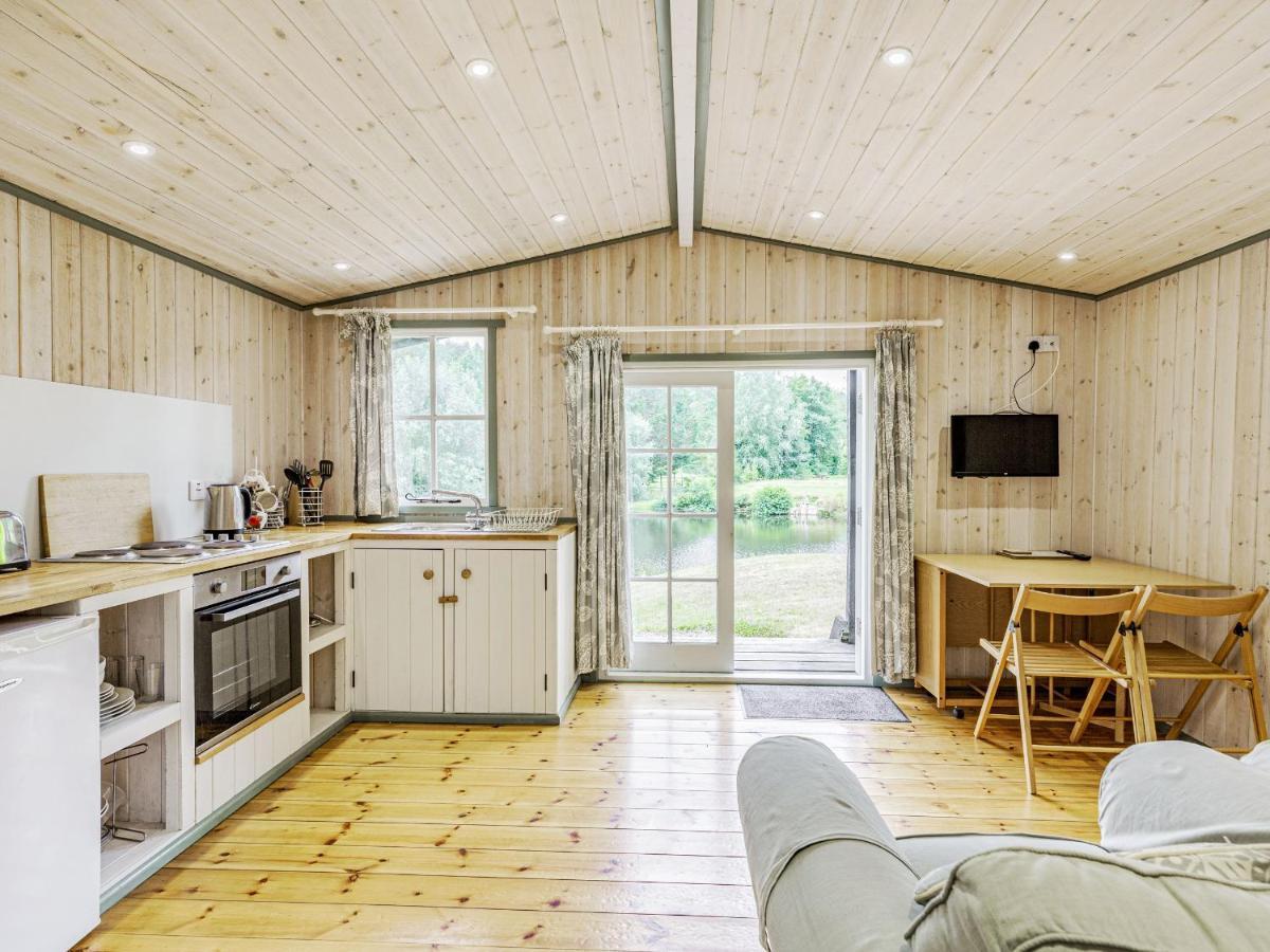 Lakeside Cabin Dunkeswell المظهر الخارجي الصورة